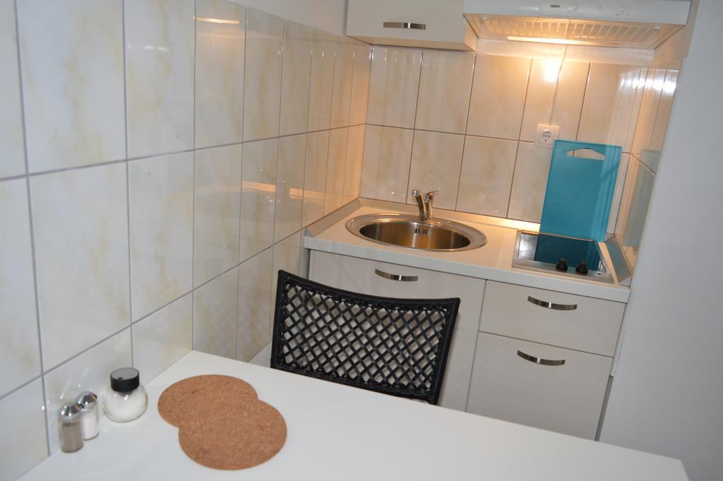 Permarinus Apartments بودْسْتغانا الغرفة الصورة
